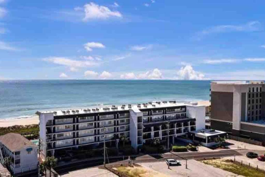 Apartamento Oceanfront * Pool * Elevator * Boardwalk Carolina Beach Exterior foto